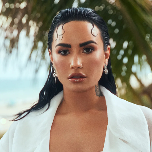 DEMI LOVATO