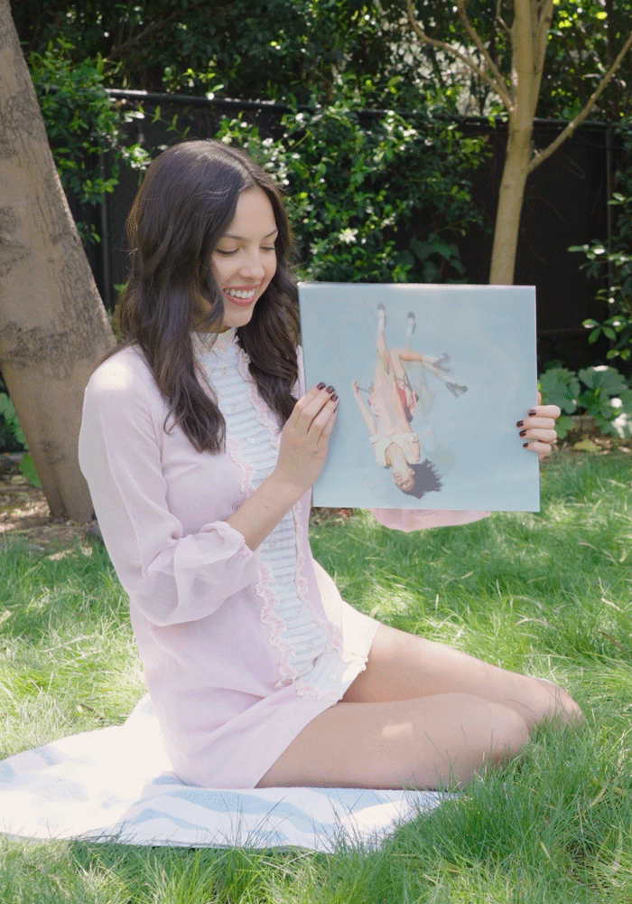 Olivia Rodrigo - you seem pretty sad for a girl so in love - apple music exclusive 'feminine intuition' lenticular cover pink vinyl
